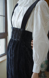 ching's closet  貴族の漆黒ベルベットスカート
